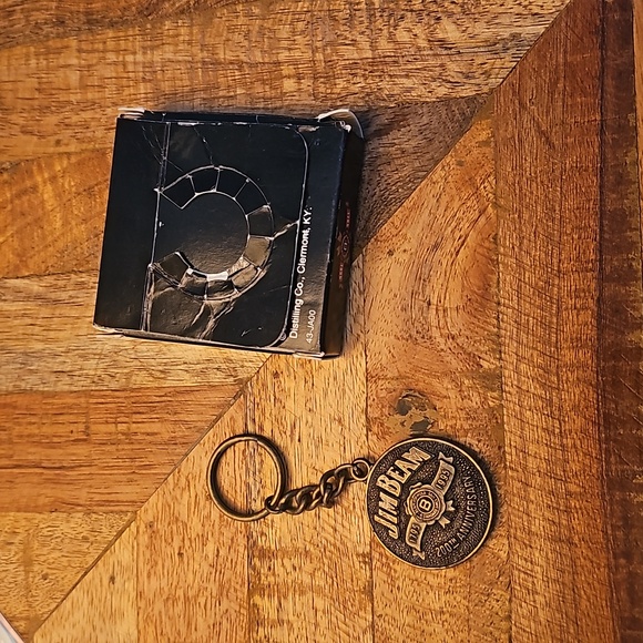 Jim Beam keychain 200th anniversary - Picture 5 of 8